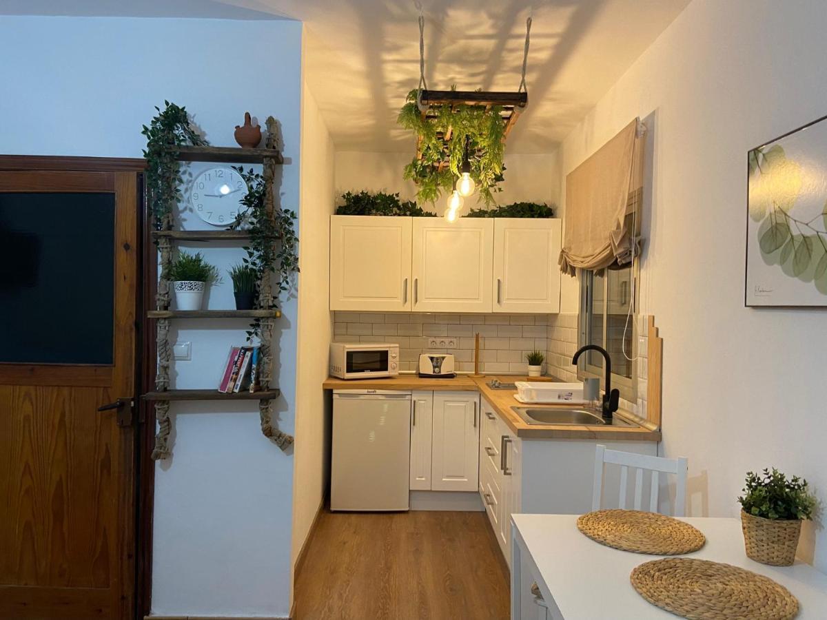 B&B And Apartments El Charco Azul El Risco 外观 照片